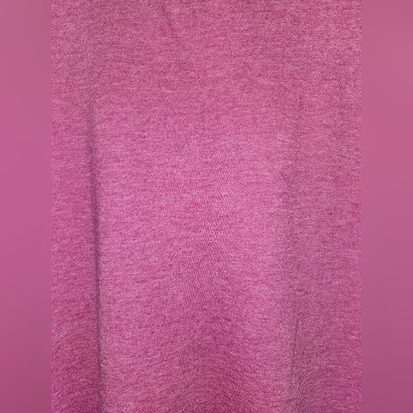 💟EUC Gildan "BABE Graphic T-Shirt" in "Heathered Radiant Orchid" Sz XL💟 - Picture 8 of 9